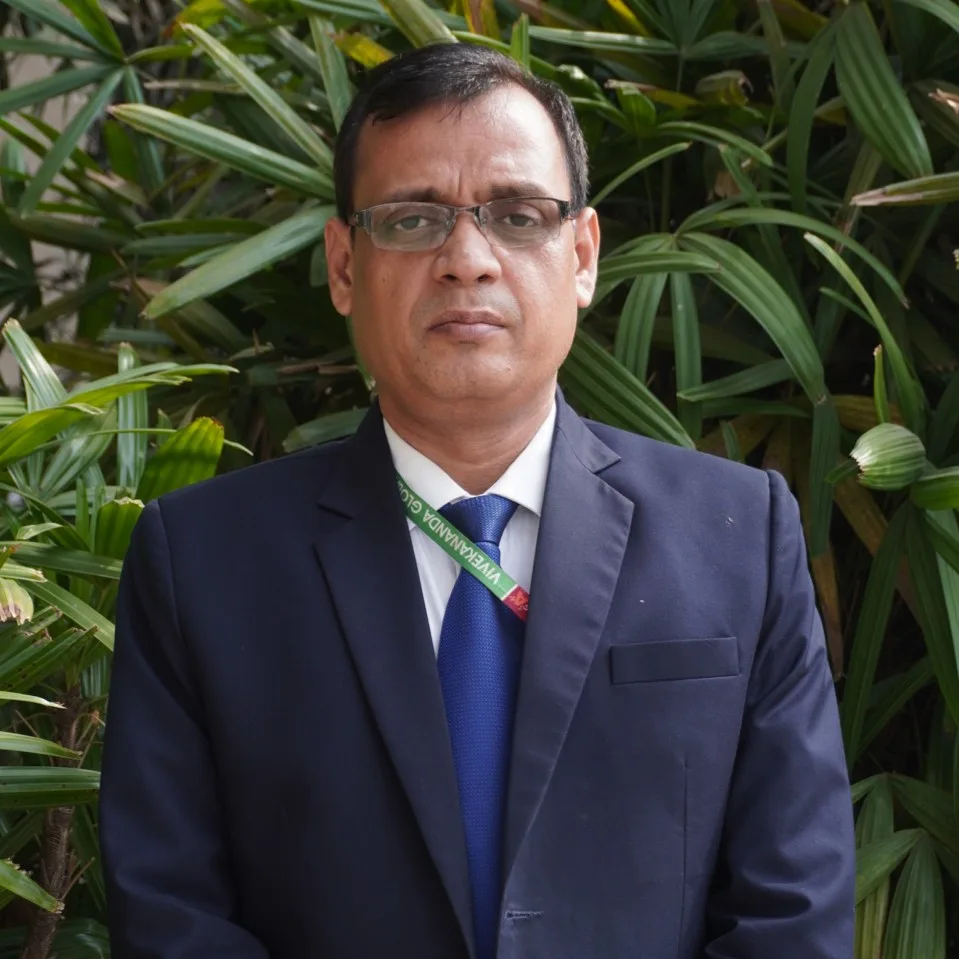 Prof. (Dr.) Nidhi Bhatt