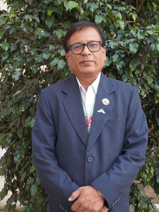 Prof. (Dr.) Vikas Shrotriya,Associate Dean
 — Faculty of Management 
, VGU 