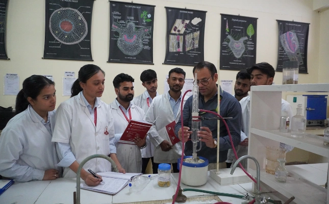Digital Pharmacy Laboratory