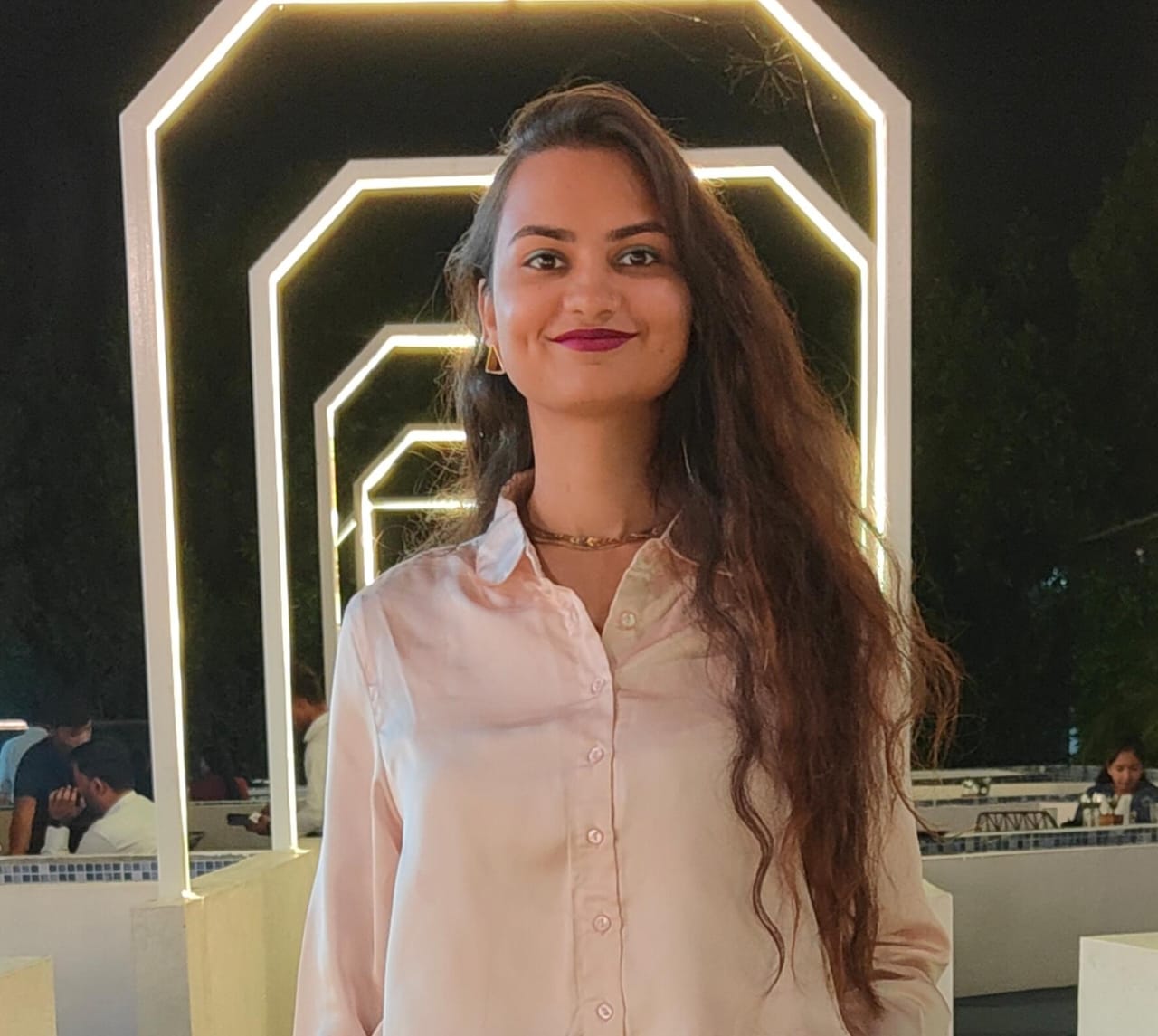 Ms. Sakshi Pahariya