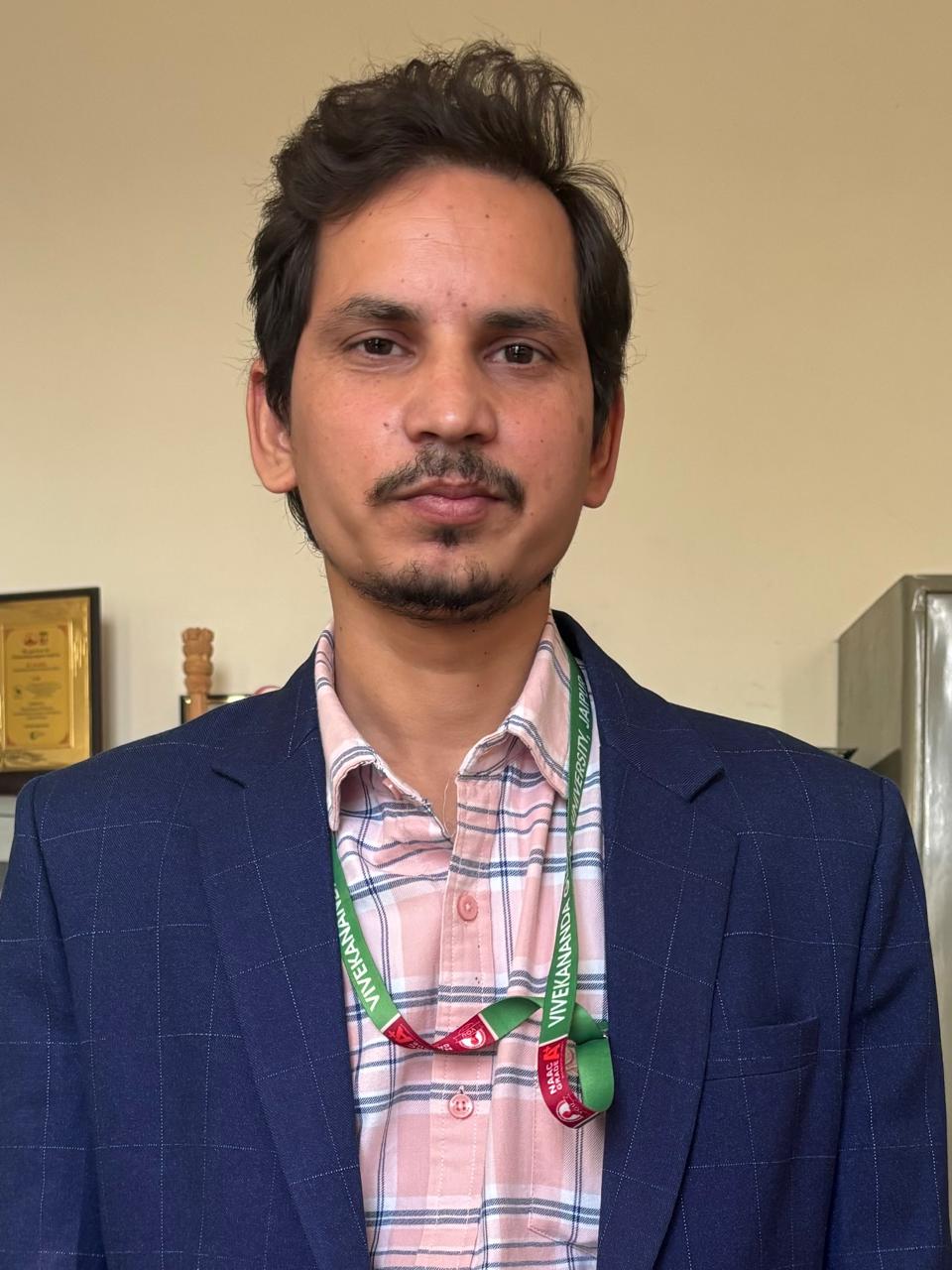 Dr. Shiv Ratan Saini