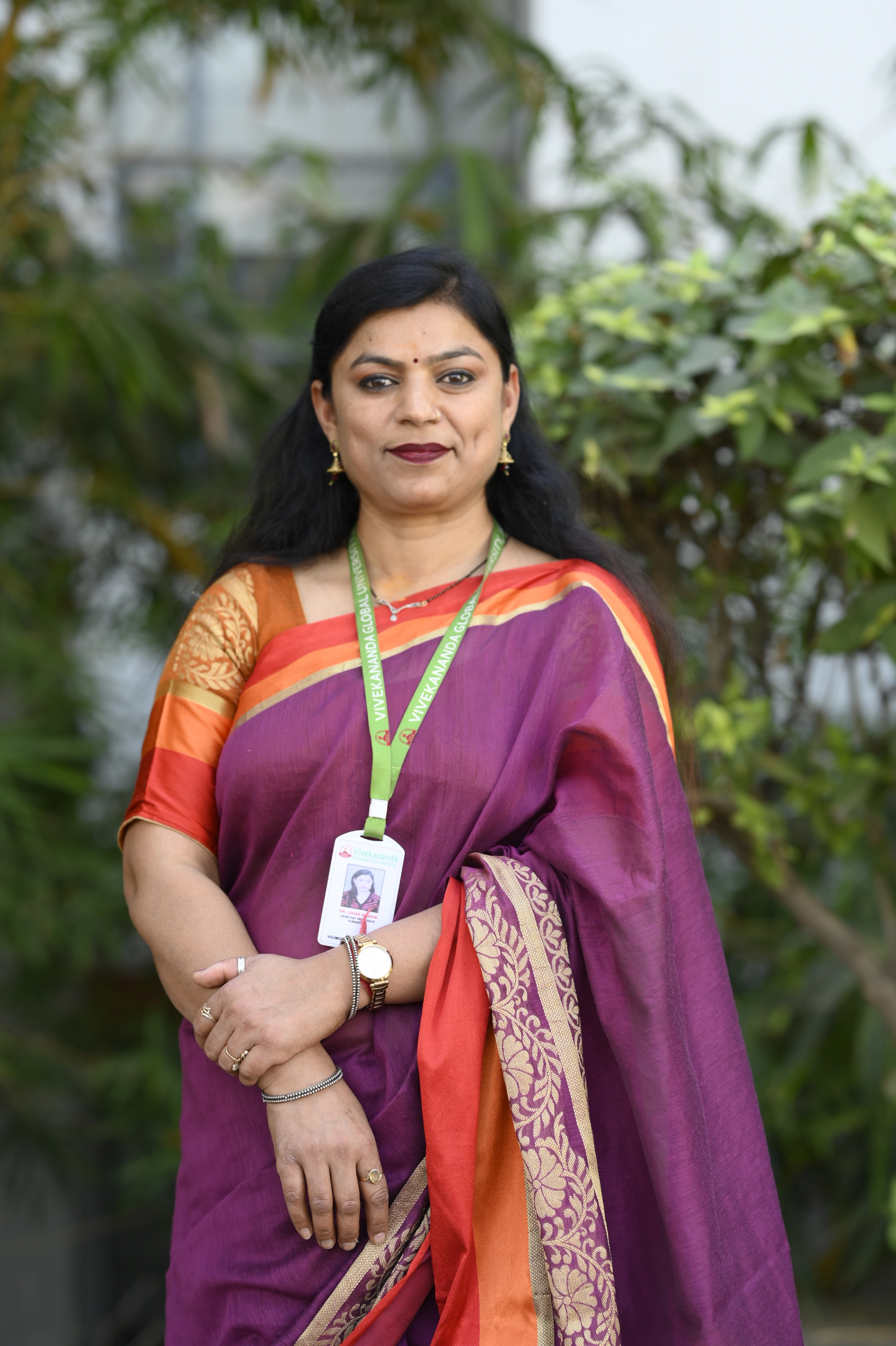Dr Lehar Isarani