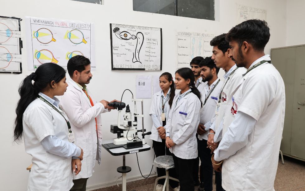 Optometry Lab and Refraction Room